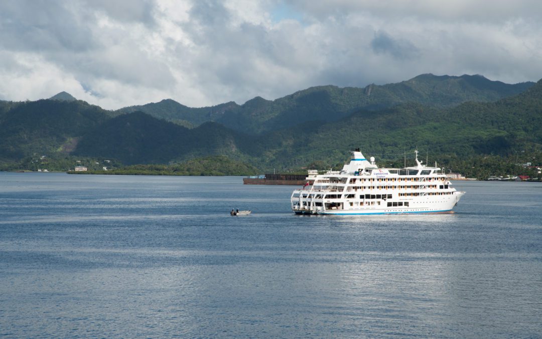 Discover Fiji with Captain Cook Cruises